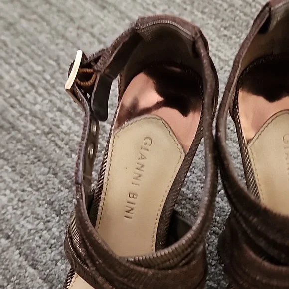 GIANNI BINI Strappy Bronze Platform Heels - Picture 7 of 14